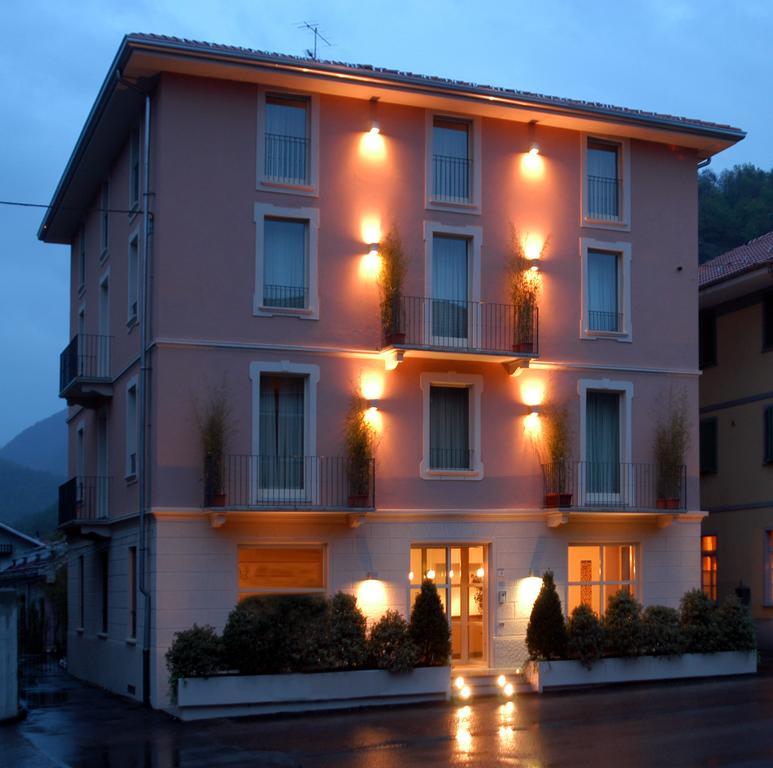 Albergo Grand Italia Quarona ภายนอก รูปภาพ